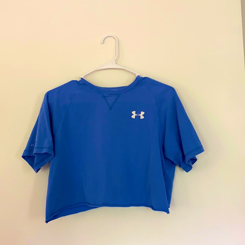 Cropped kids shirt in blue. Youth large